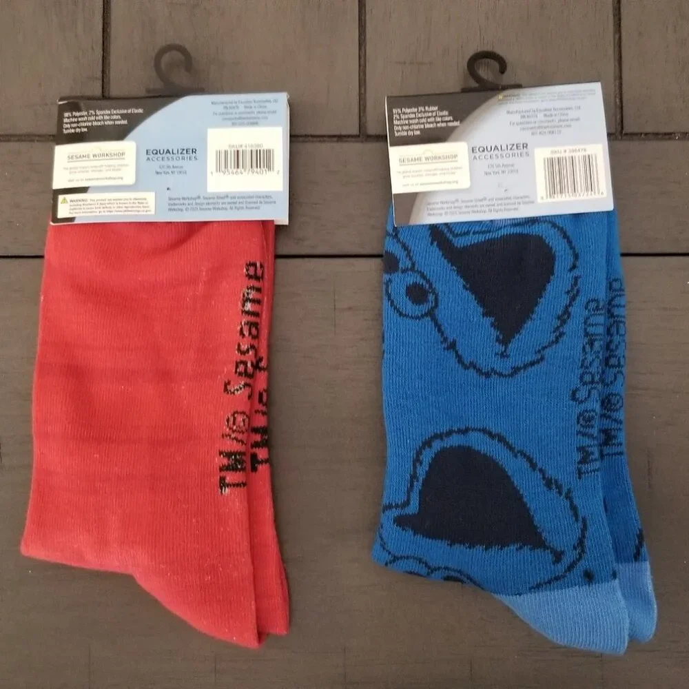 Sesame Street Elmo/Cookie Monster  2-Pair Adult Novelty Crew Socks